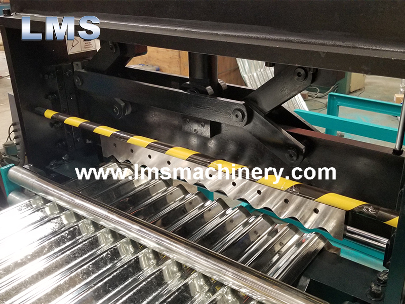 Metal Roof Tile Roll Forming Machine