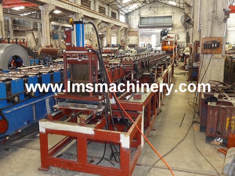 Rack Decking Machine