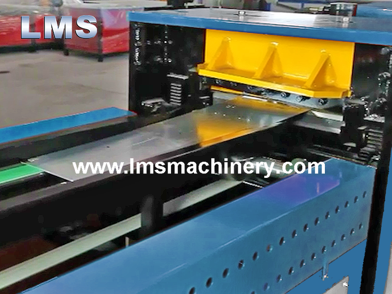 Positive Pressure Air Supply Molding Machine Smoke Exhaust Damper Forming Machine